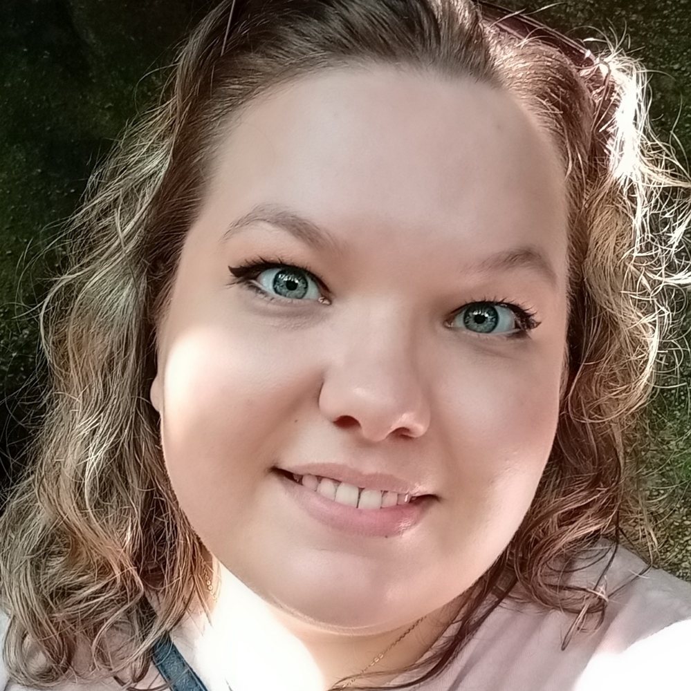 Meet your Posher, Mandy